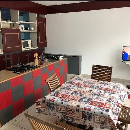 Hirson Le Studio De Tom מראה חיצוני תמונה